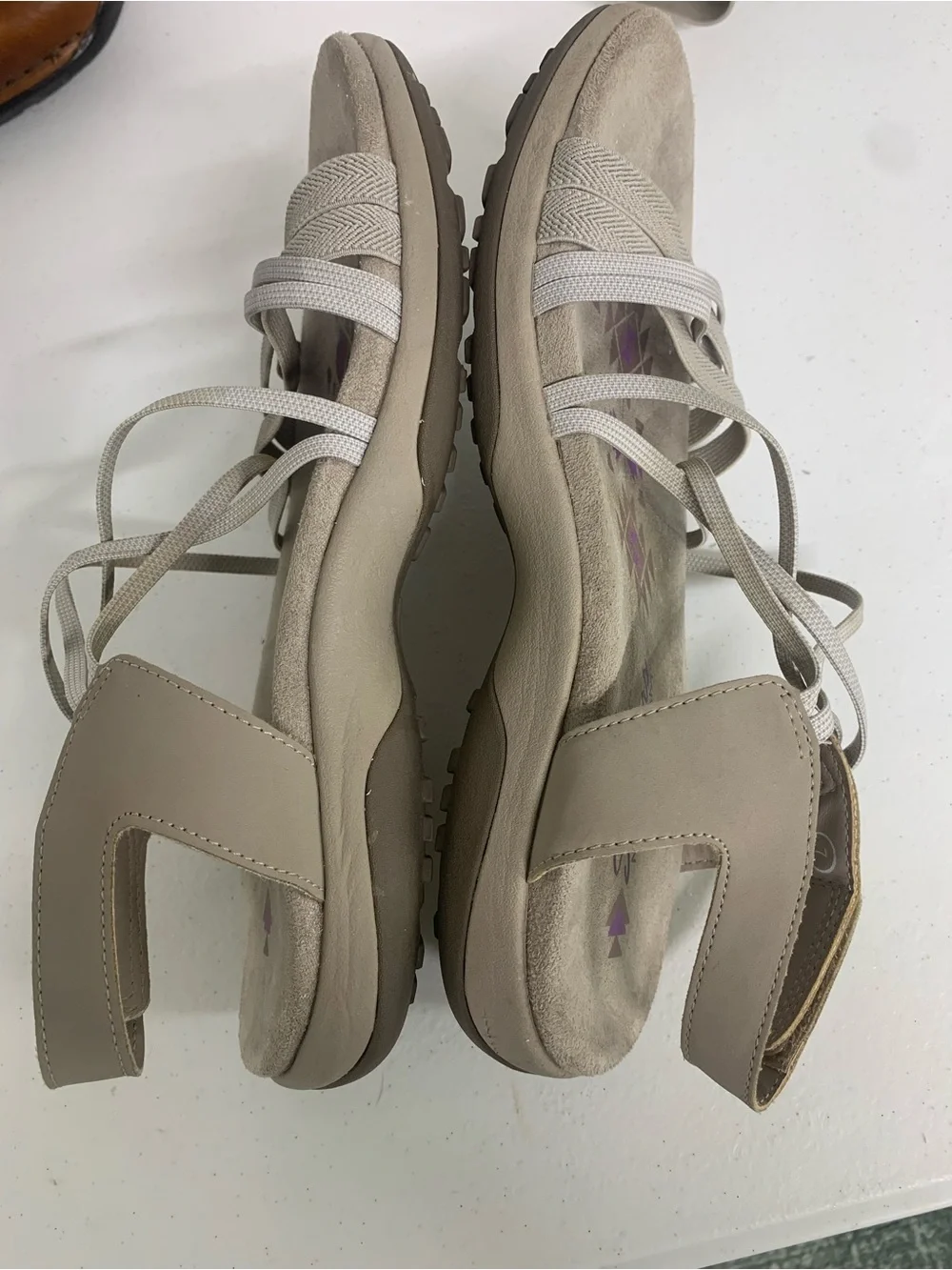 Skechers Women's Multi-Strap Memory Foam Sandals Size 8 Wide